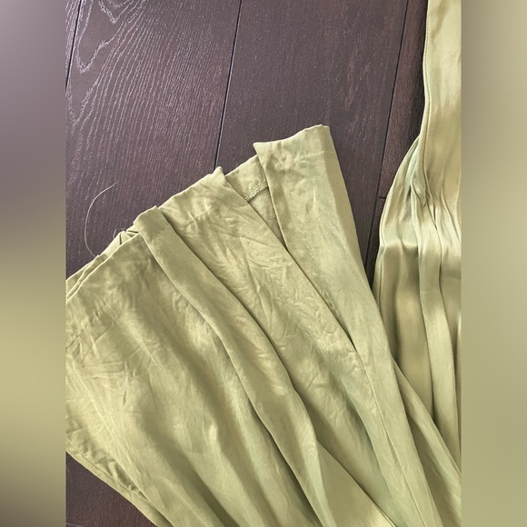 Elegant Green Women's Pants - Picture 7 of 8